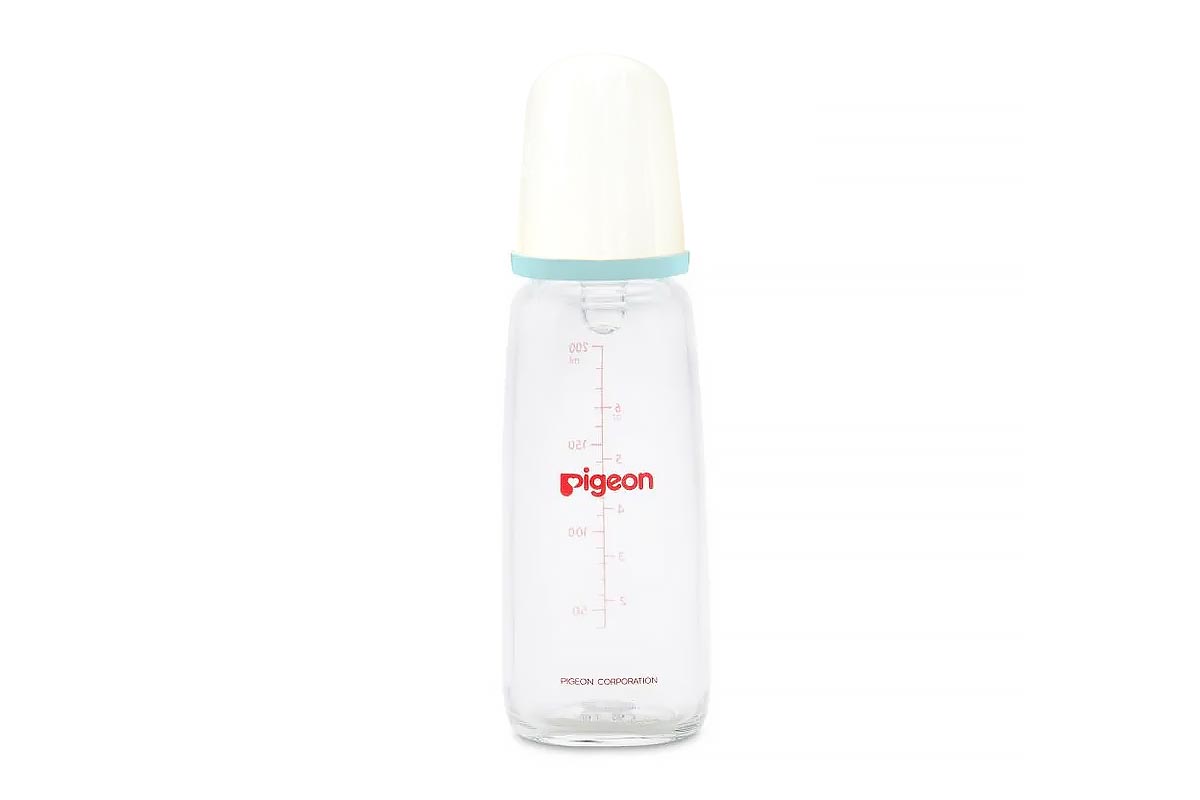 PIGEON FLEXIBLE GLASS NURSER BLUE PLUS 4 MONTH 200 ML - Berlin Pharmacy