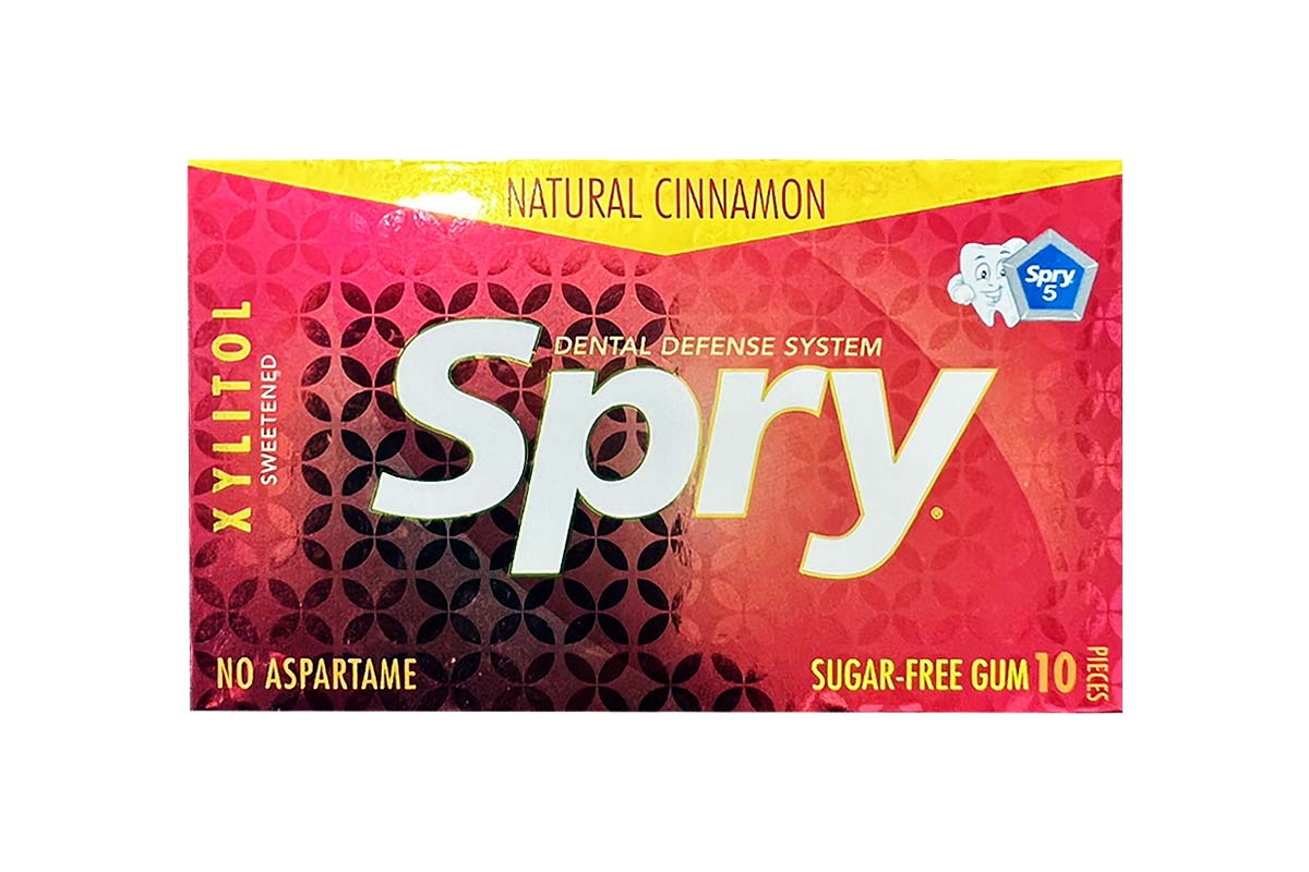 XYLITOL SPRY NATURAL CINNAMON SUGAR FREE 10 GUM - Berlin Pharmacy