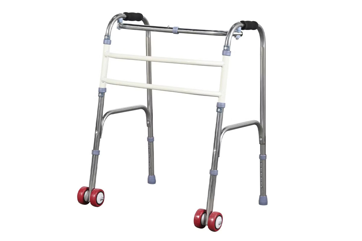 نوفاليون مشاية بعجلات لمساعدة كبار السن - صيدلية برلين